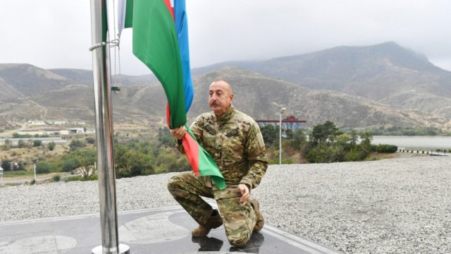 İlham Əliyev Suqovuşanın işğaldan azad edilməsinin ildönümü ilə bağlı paylaşım etdi - VİDEO
