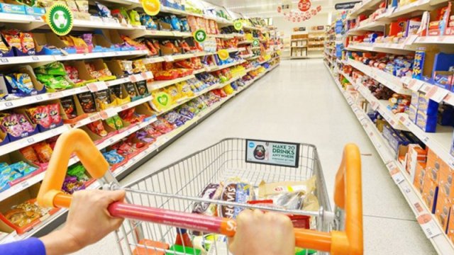 Yerli istehsal məhsulları yerli dildə markalanmalıdır?