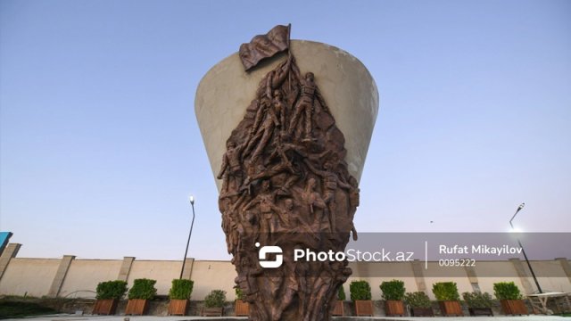 İkinci Şəhidlər xiyabanında Zəfər abidəsi ucaldılır - VİDEO