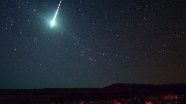 Azərbaycan səmasında meteor müşahidə olundu - FOTO