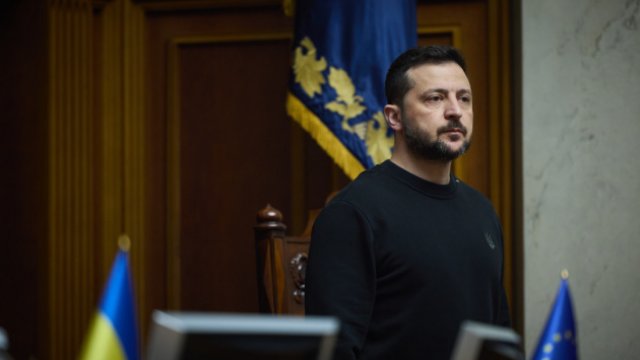 Zelenski: "Əvvəl ədalətli sülh, sonra ədalətli seçkilər"