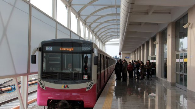 Sabahdan &ldquo;Bakmil&rdquo; stansiyasına qatarların hərəkət cədvəli dəyişdirilir
