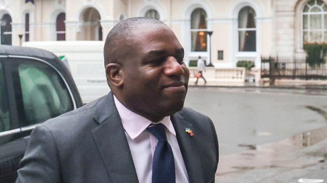 "Bir çox dünya münaqişələrində Rusiyanın əli var"