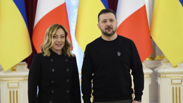 Maloni Zelenskini söz verdi: İtaliya Ukraynaya tam dəstək verəcək