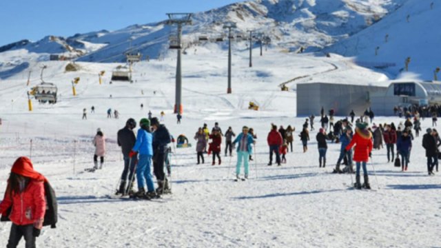 Yeni il ərəfəsində otellərdə qiymətlər necədir? - RƏQƏMLƏR