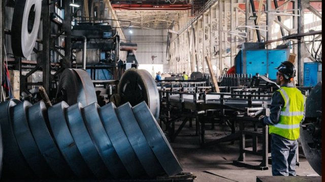 "Mars-A" metal şirkətində bədbəxt hadisə: Gənc oğlan həlak oldu (FOTO)

