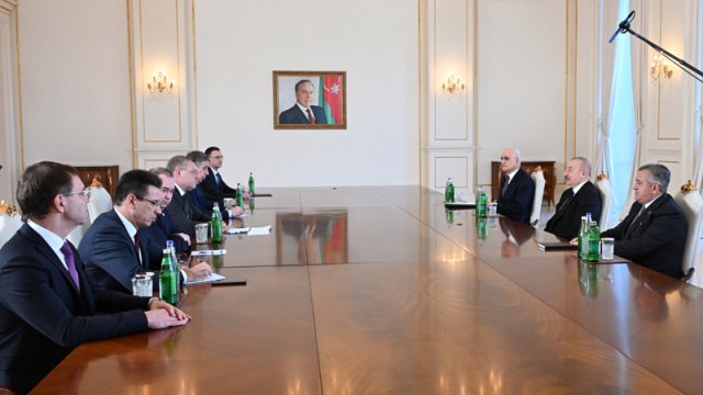 Prezident Həştərxan vilayətinin qubernatorunu qəbul etdi - FOTO
