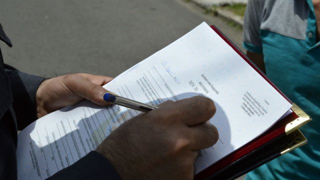 Polis sürətə görə cərimə yaza bilər?