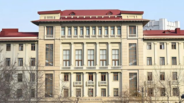 Bazar iştirakçılarına dair meyarlar təsdiqləndi