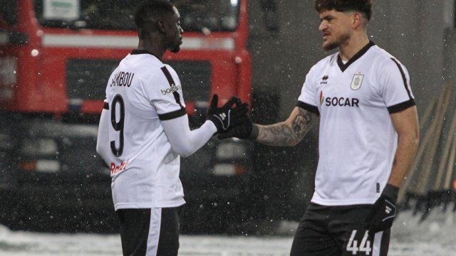 "Neftçi&rdquo;dən rekord, &ldquo;Qarabağ&rdquo;dan yubiley