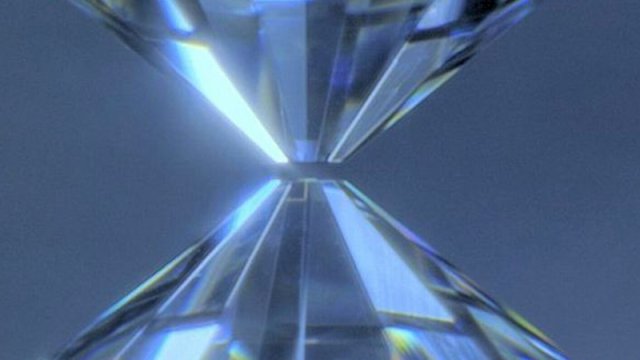 Yerin nüvəsində böyük bir helium anbarı ola bilər