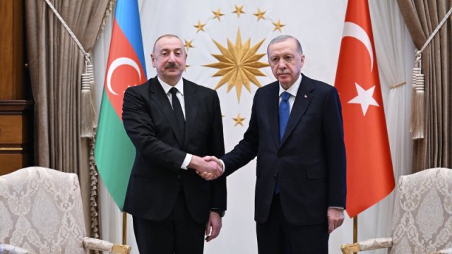 İlham Əliyevin Ərdoğanla təkbətək görüşü keçirilib