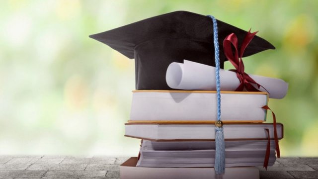 Xaricdə təhsil Dövlət Proqramının müddəti uzadıldı