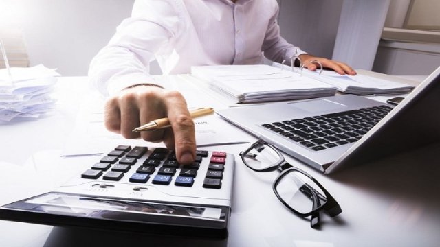 Azərbaycanda manatla verilmiş kreditlər bahalaşdı