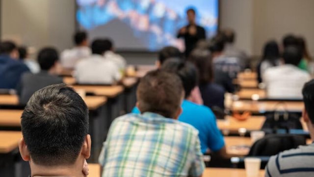 
Bu universitet təmir olunur - 2 milyona yaxın pul ayrılır