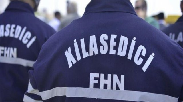 Evdə köməksiz vəziyyətdə qalan azyaşlılar xilas edildi