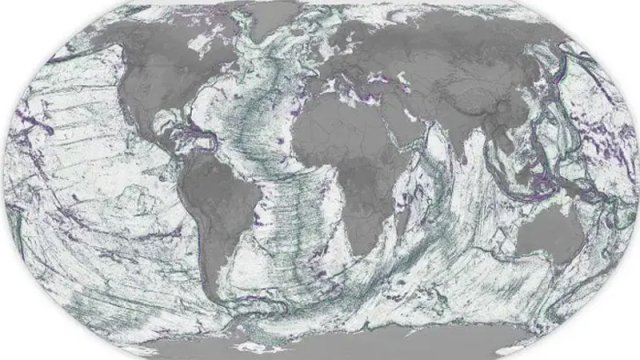 NASA peykı okean dibində minlərlə yeni dağ aşkar etdi