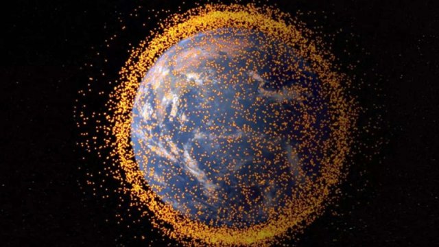 Kosmik dağıntılar səbəbindən orbital çökmə yaxınlaşır - Alimlərdən xəbərdarlıq