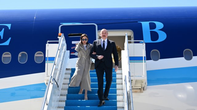 Prezident və birinci xanım Türkiyəyə səfərə getdi - FOTO