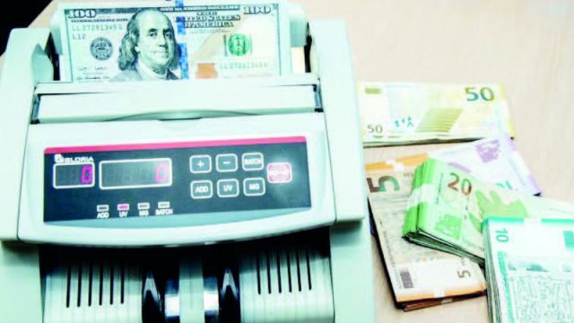 Ölkəmizin valyuta ehtiyatları: Proqnoz nikbindir, reallıq necə olacaq?