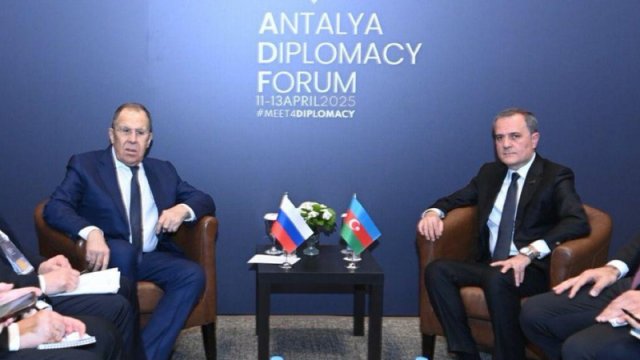 Azərbaycan və Rusiya XİN rəhbərləri regional məsələləri müzakirə etdi