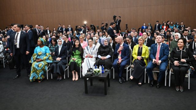 Mehriban Əliyeva Antalya Diplomatiya Forumunun panel iclasında iştirak etdi - FOTO
