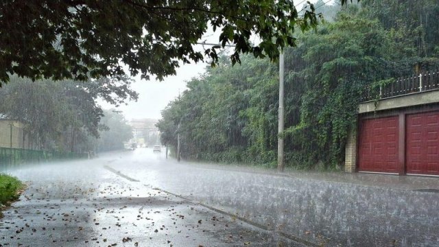 Sabah temperatur aşağı düşəcək, yağış yağacaq
