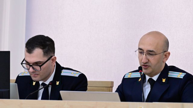 Abramyan: İrəvandan göndərilən pulları Köçəryan qəbul edir, paylamaq üçün Petrosyana verirdi
