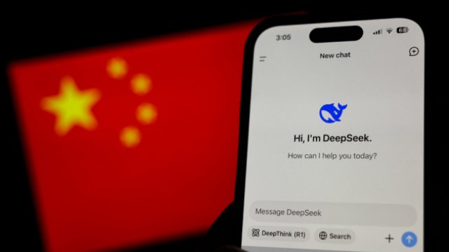 "DeepSeek" istifadəçi məlumatlarını Çin və ABŞ şirkətlərinə ötürür