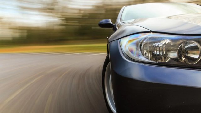 Daha az yanacaq sərf etmək üçün avtomobili necə idarə etməli?