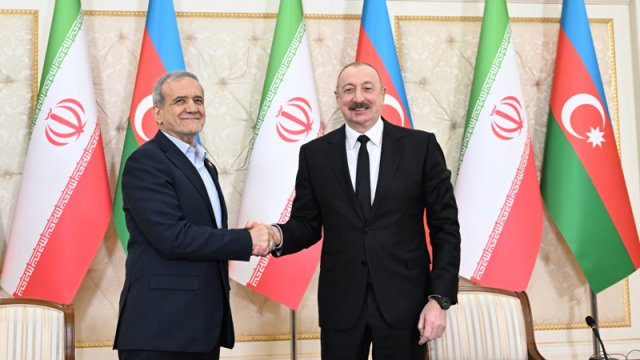 Azərbaycan və İran prezidentləri mətbuata bəyanatlarla çıxış edib - YENİLƏNİB