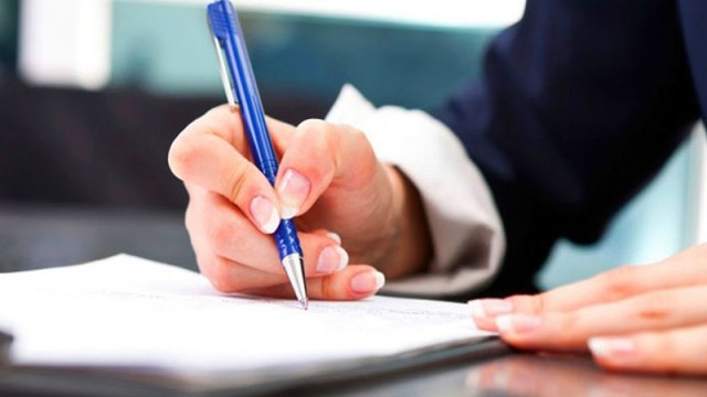 Dövlət qurumunda kütləvi ixtisar - VİDEO