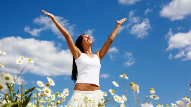 Qadınlar hansı yaşda xoşbəxt olur?