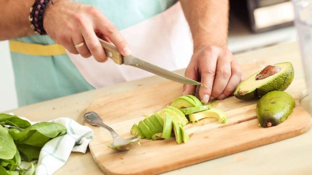 Kimlər avokado yeyə bilməz?