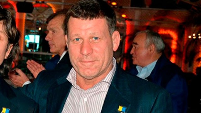 Oleq Bakinski ev dustaqlığına buraxıldı
