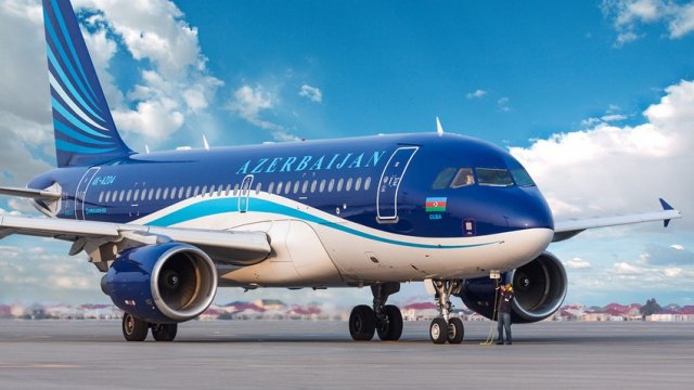AZAL Bakı-Moskva reysi üzrə uçuşları bərpa edildi
