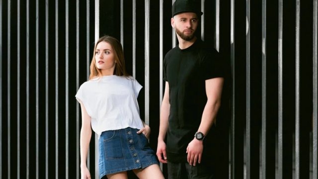 Cins ətək 2025-ci ilin yayında necə geyinilməlidir? - Dəbli kombinlər