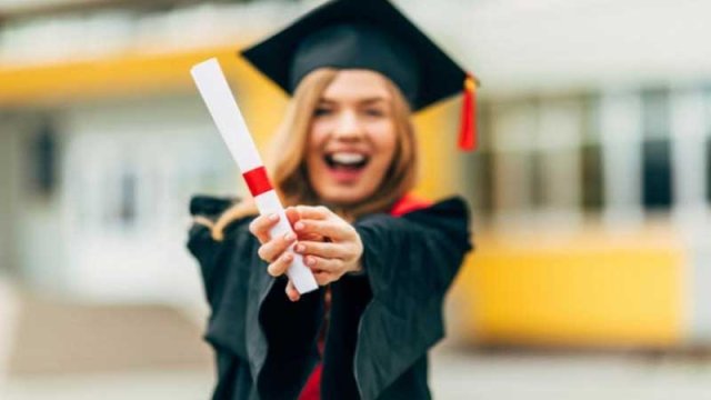 Bu universitet illik təhsil haqqını artırır