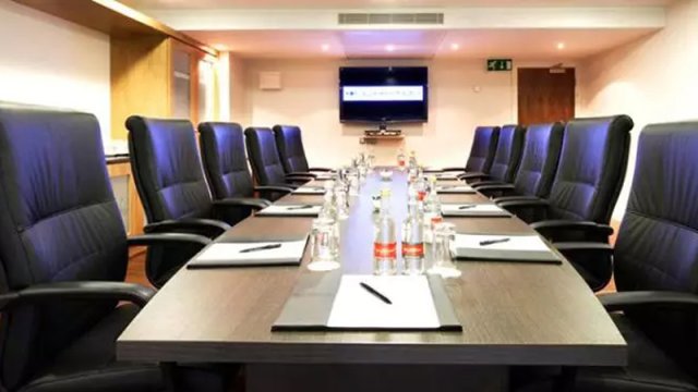 1 milyon manatlıq inşaat şirkətinə yeni sədr təyin ediləcək