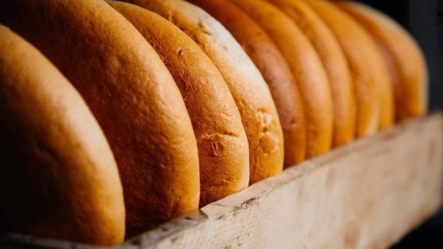 Un ucuzlaşdı: Çörəyin də qiyməti dəyişəcək?