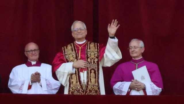 "Heç bir Papa müharibəni dayandıra bilməyib" - Tarixçi