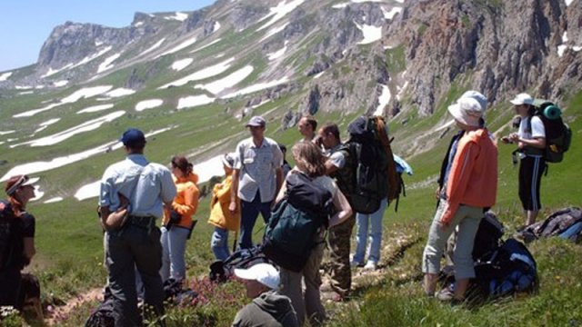 Ekspert: "Ölkəmizdə turizmin inkişafı ilə bağlı əhəmiyyətli addımlar atılır"
