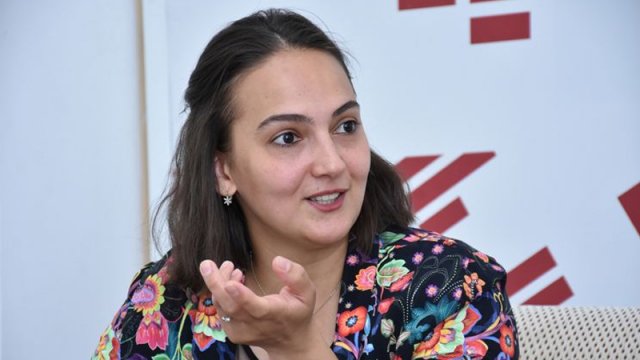Qadın xanəndə Almaniyada ev aldı -VİDEO