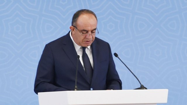 Saxlanılan icra başçısını işdən çıxarıldı
