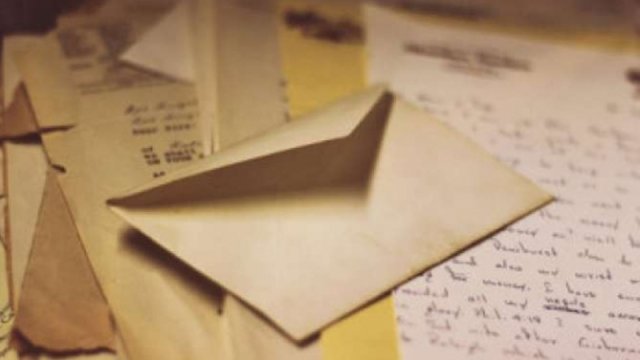 Məktub yazmaq tarix olub...