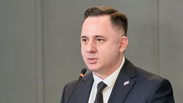 İqtisadçı: "Qanuna dəyişikliklər edilməlidir"