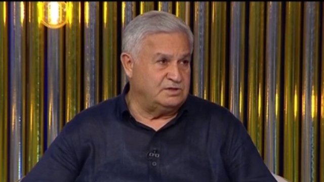 "Məni bu dünyadan yazılan rəylər köçürəcək" - VİDEO