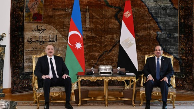 İlham Əliyev Əbdülfəttah əs-Sisini təbrik etdi