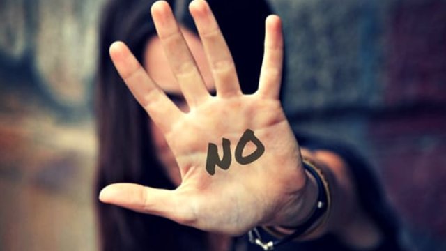 Rədd edilmə qorxusundan necə xilas olaq?