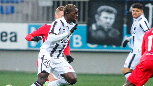 &ldquo;Neftçi&rdquo; onu göndərdi
